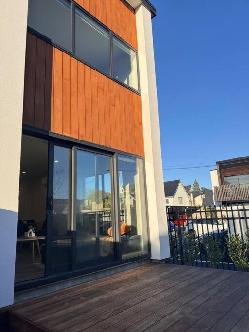 Cbd Luxury Parkside Living 2 Bedroom With Parking Christchurch Exteriér fotografie